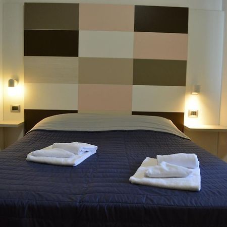 Master Hotel Castelvetro Piacentino Exterior foto