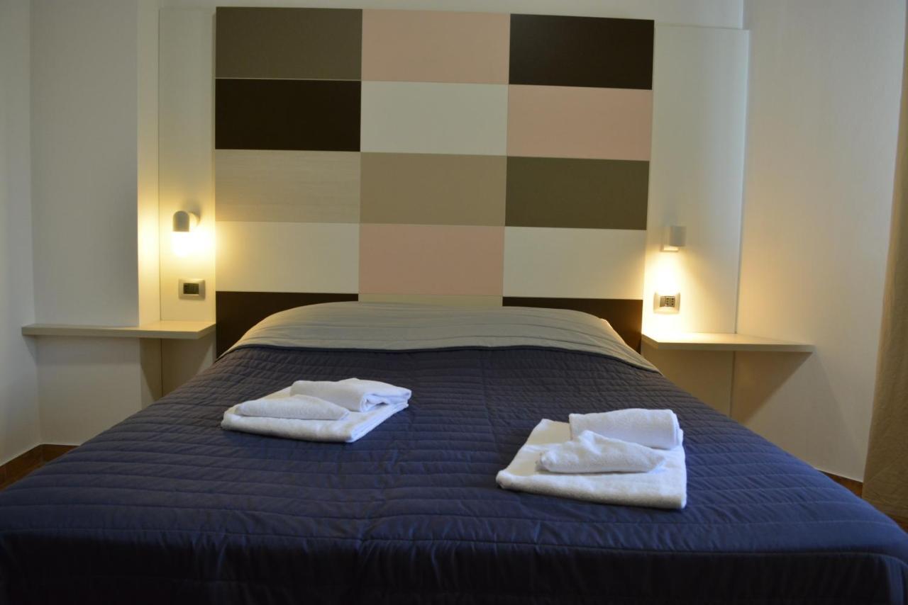 Master Hotel Castelvetro Piacentino Exterior foto
